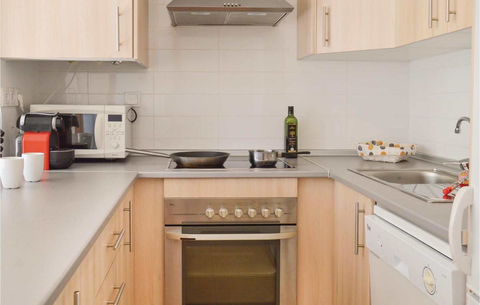 Pet Friendly Apartment In Alhama De Murcia El Romero Bagian luar foto