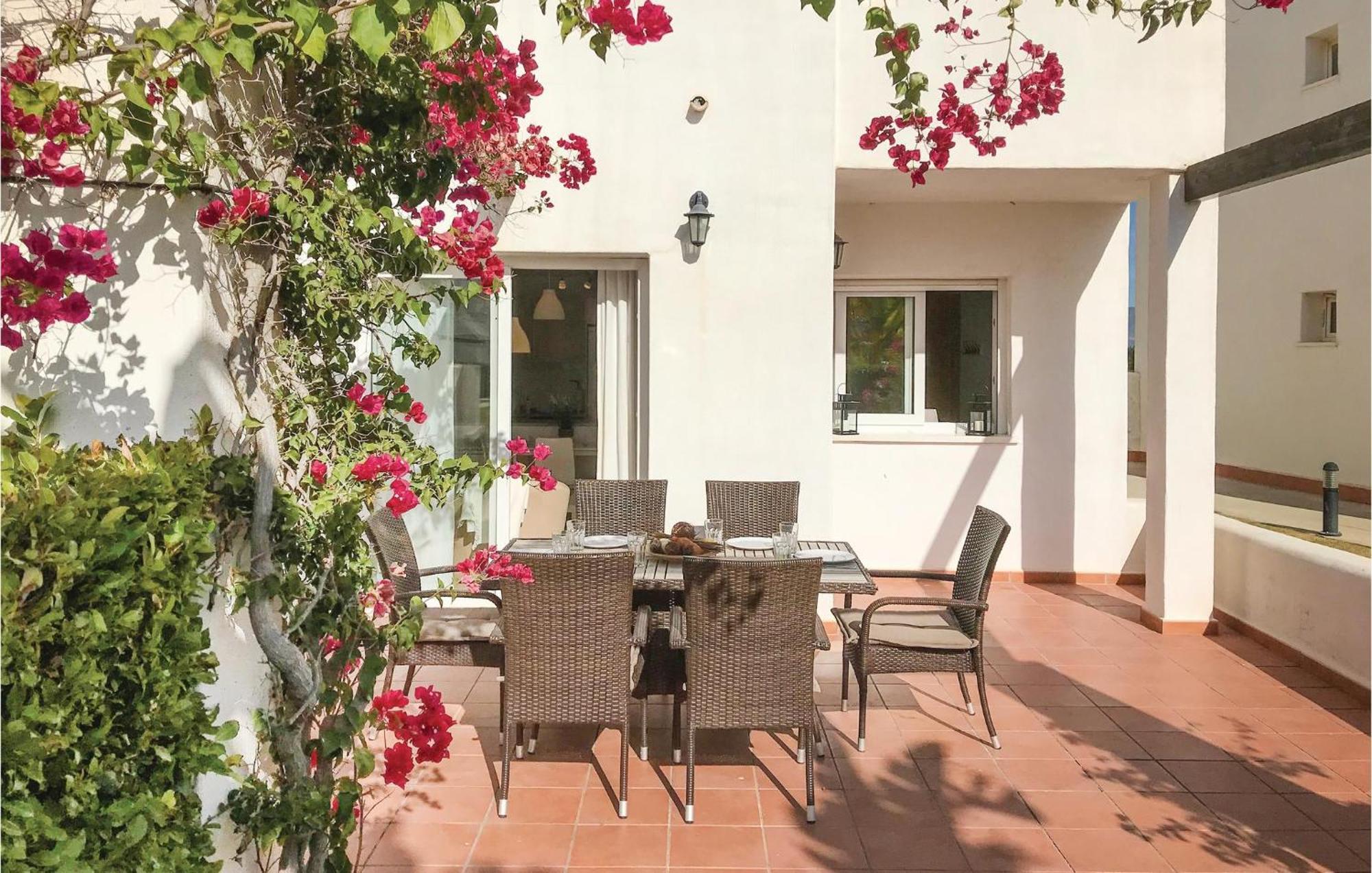 Pet Friendly Apartment In Alhama De Murcia El Romero Bagian luar foto